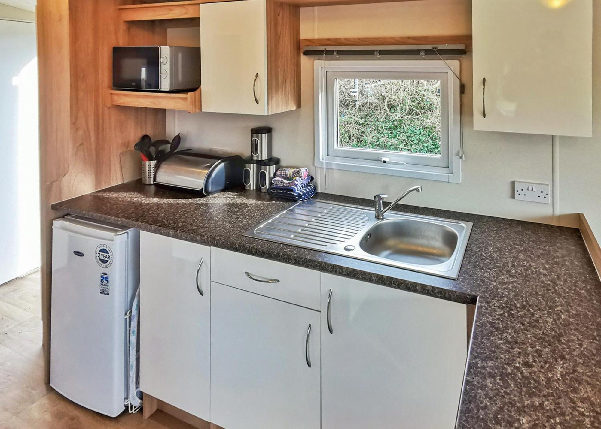 Grondre Holiday Park Clynderwen エクステリア 写真