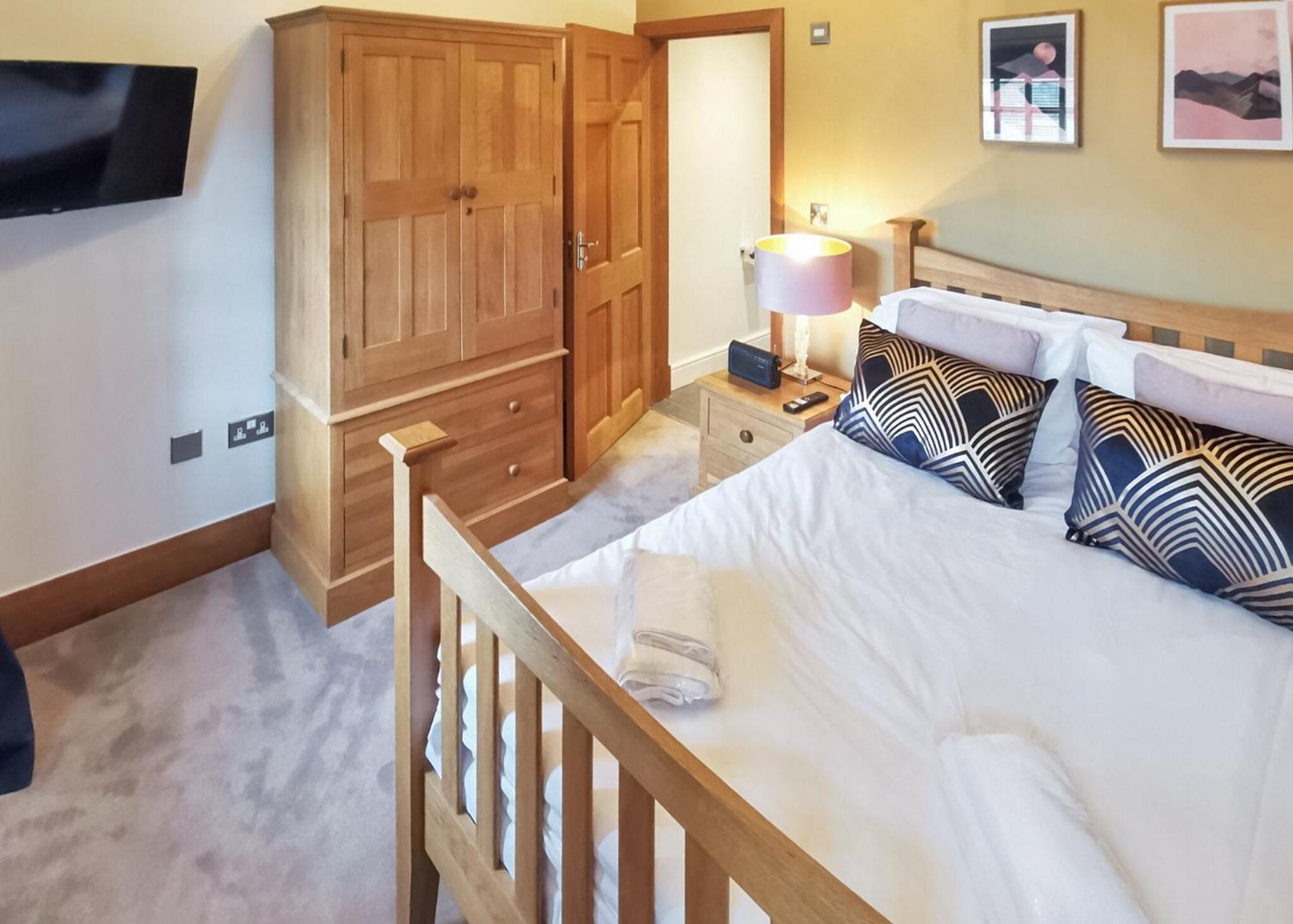 Grondre Holiday Park Clynderwen エクステリア 写真